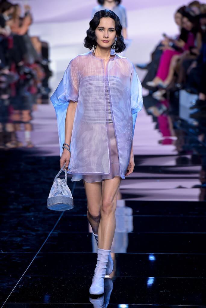 Giorgio Armani Priv Spring 2016 Couture