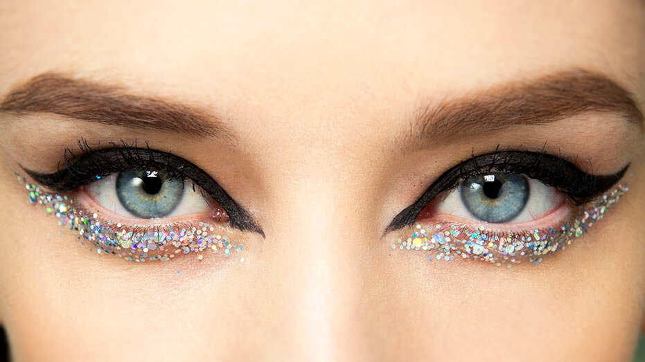 Goodbye eyeliner, hello tightliner!