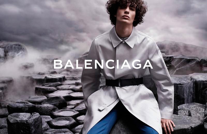 Η ανδρική συλλογή Balenciaga για πρώτη φορά στην πασαρέλα