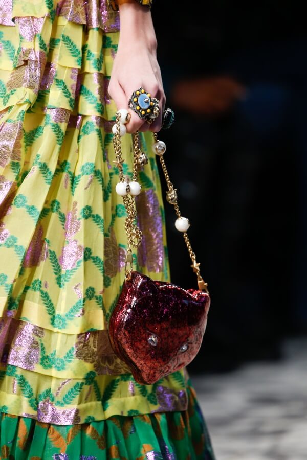 Καινοτόμα σχήματα (Gucci)