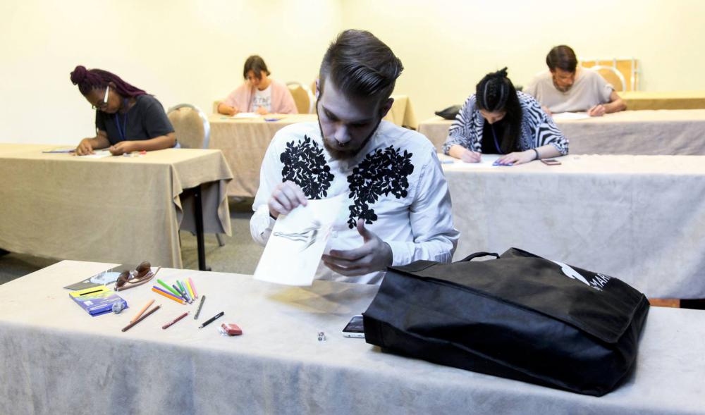 AXDW Fashion Design Project: Η ψηφοφορία ξεκίνησε!