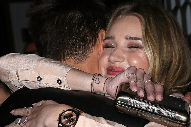 Μια καρδούλα για την Rosie Huntington Whiteley