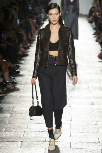 Bottega Veneta: Μια δεξιοτεχνική συλλογή χωρίς ηλικία