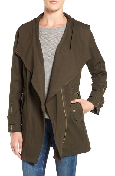 Vince Camuto 