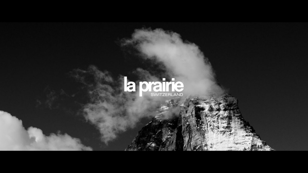 Η La Prairie δημιουργεί μια ταινία διαχρονικής ομορφιάς στις Ελβετικές Άλπεις