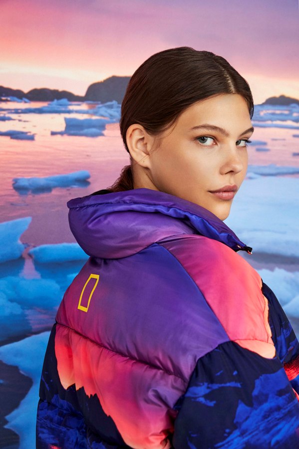 Puff Jacket με τύπωμα παγετώνων NATIONAL GEOGRAPHIC X BERSHKA