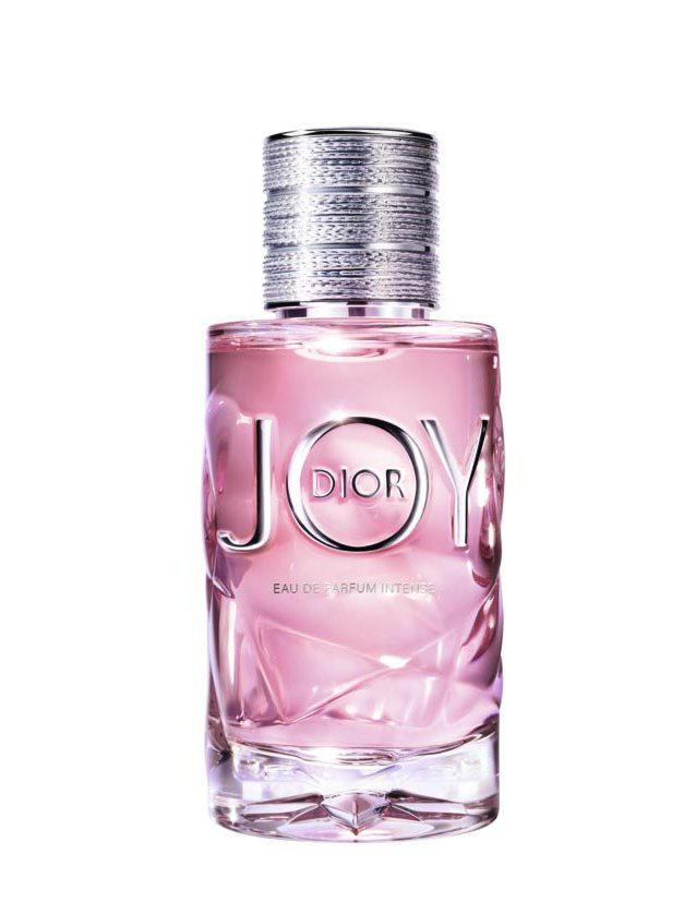 Joy By Dior
Intense Eau
de Parfum,
Christian Dior
Η ιδέα μιας
φωτεινής και
αισθησιακής έκρηξης
λουλουδιών με
πρωταγωνιστή το
τριαντάφυλλο, όπως
την οραματίστηκε ο
François Demachy,
η μύτη του οίκου.
Το μπουκέτο
πλαισιώνεται από
σανταλόξυλο,
πατσουλί, neroli κι
άλλες κρεμώδεις και
ξυλώδεις νότες.