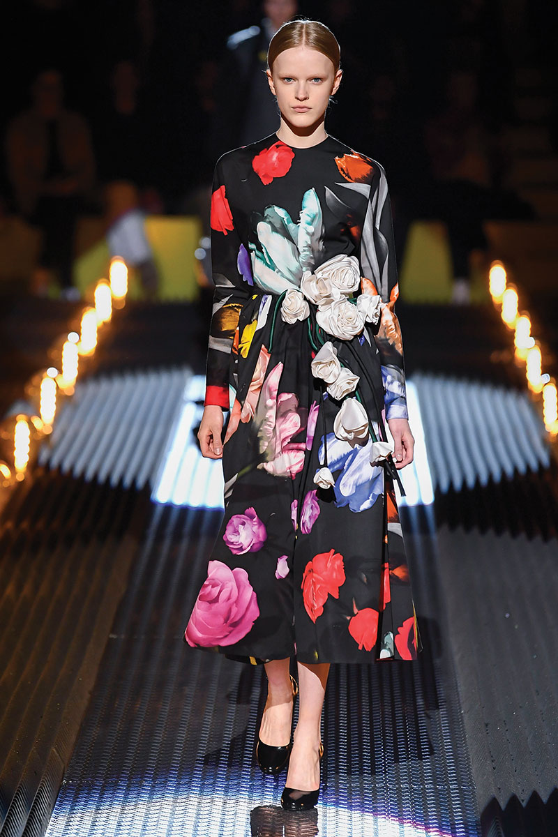 Φόρεμα Prada με υπερμεγέθη εμπριμέ, Prada Boutique.