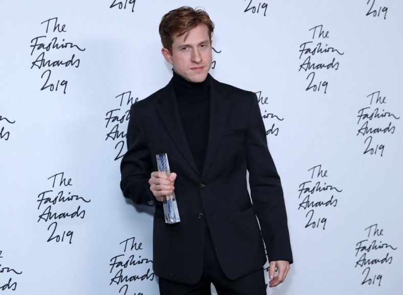 Ο Daniel Lee ήταν ο  θριαμβευτής των Fashion Awards 2019 