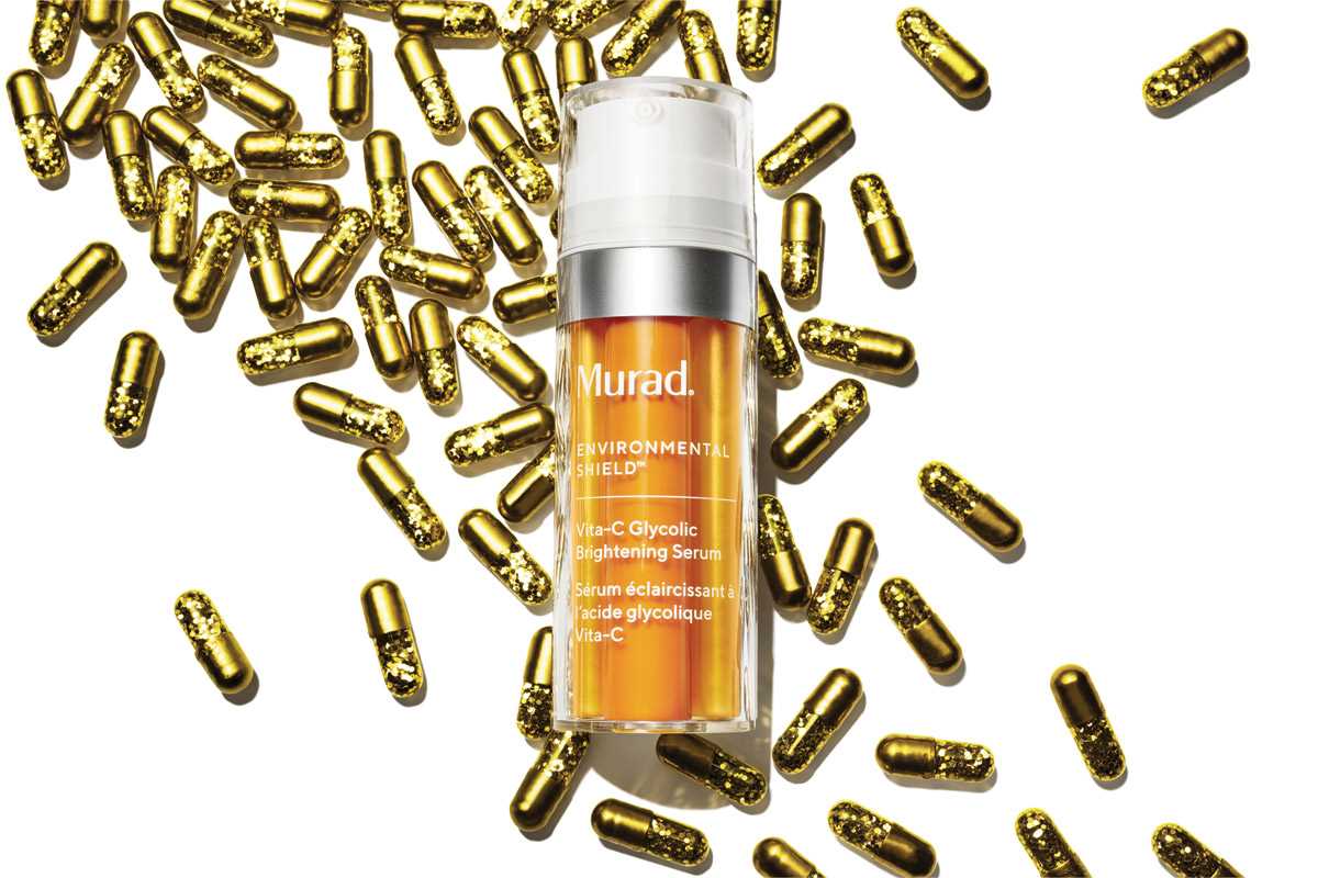 Vita-C Glycolic Brightening
Serum με σύμπλεγμα
βιταμίνης C και γλυκολικό οξύ
που βελτιώνει την εμφάνιση
της υπερμελάγχρωσης και
της τραχιάς υφής, χαρίζει
πιο λαμπερό δέρμα, χωρίς
γλουτένη, parabens, θειικά
άλατα, Dr. Murad.