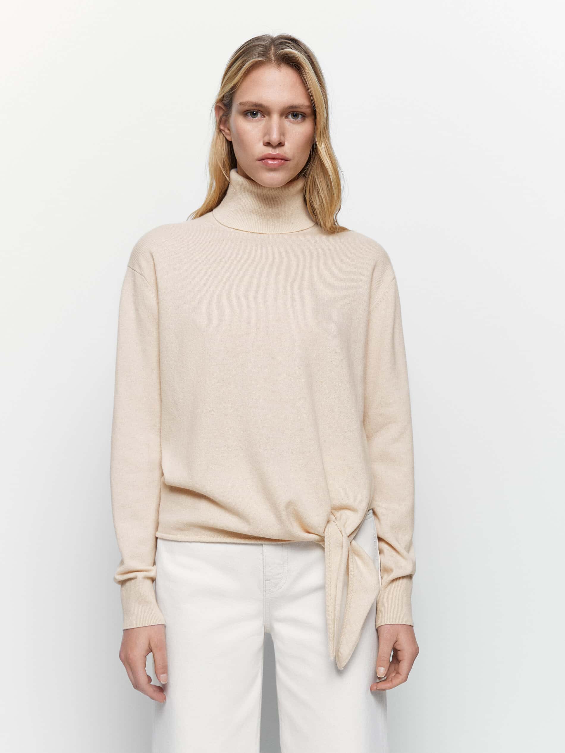 Μπλούζα από μαλλί και κασμίρ, 59.95€, Massimo Dutti.