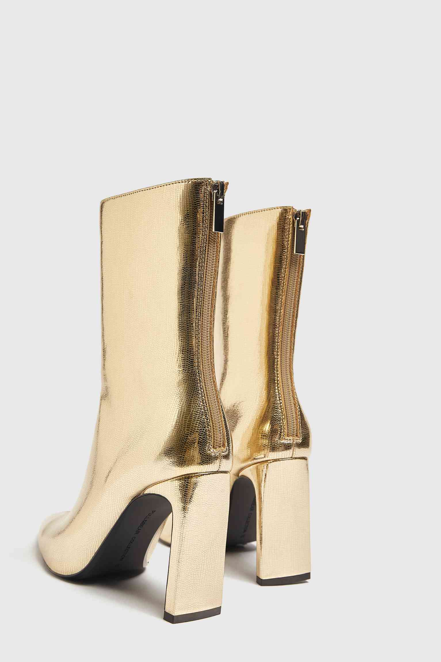 Χρυσά pointed toe μποτάκια detail , 39.99€ , Pull&Bear.