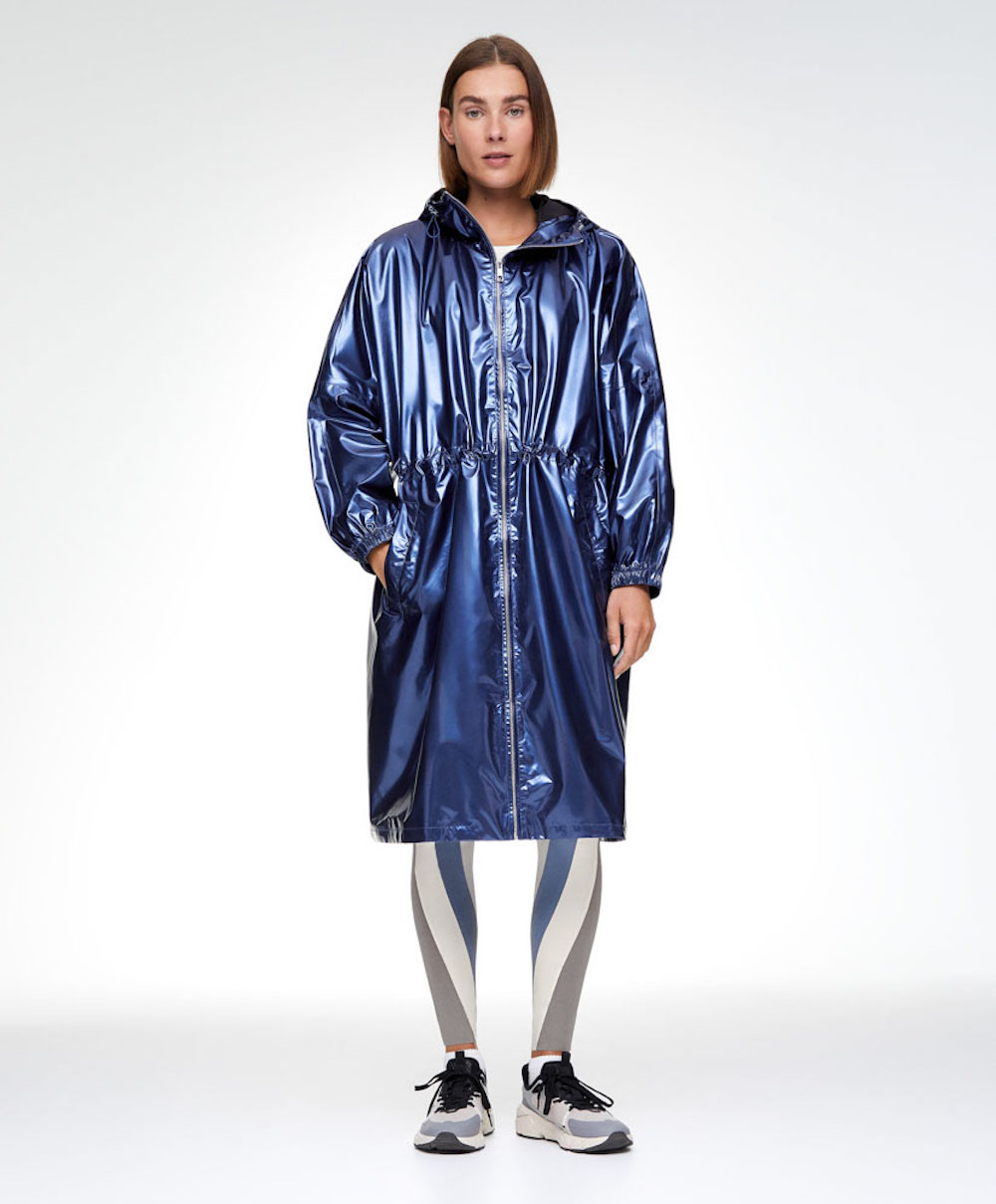 Aδιάβροχο jacket, 49.99€ , Οysho.