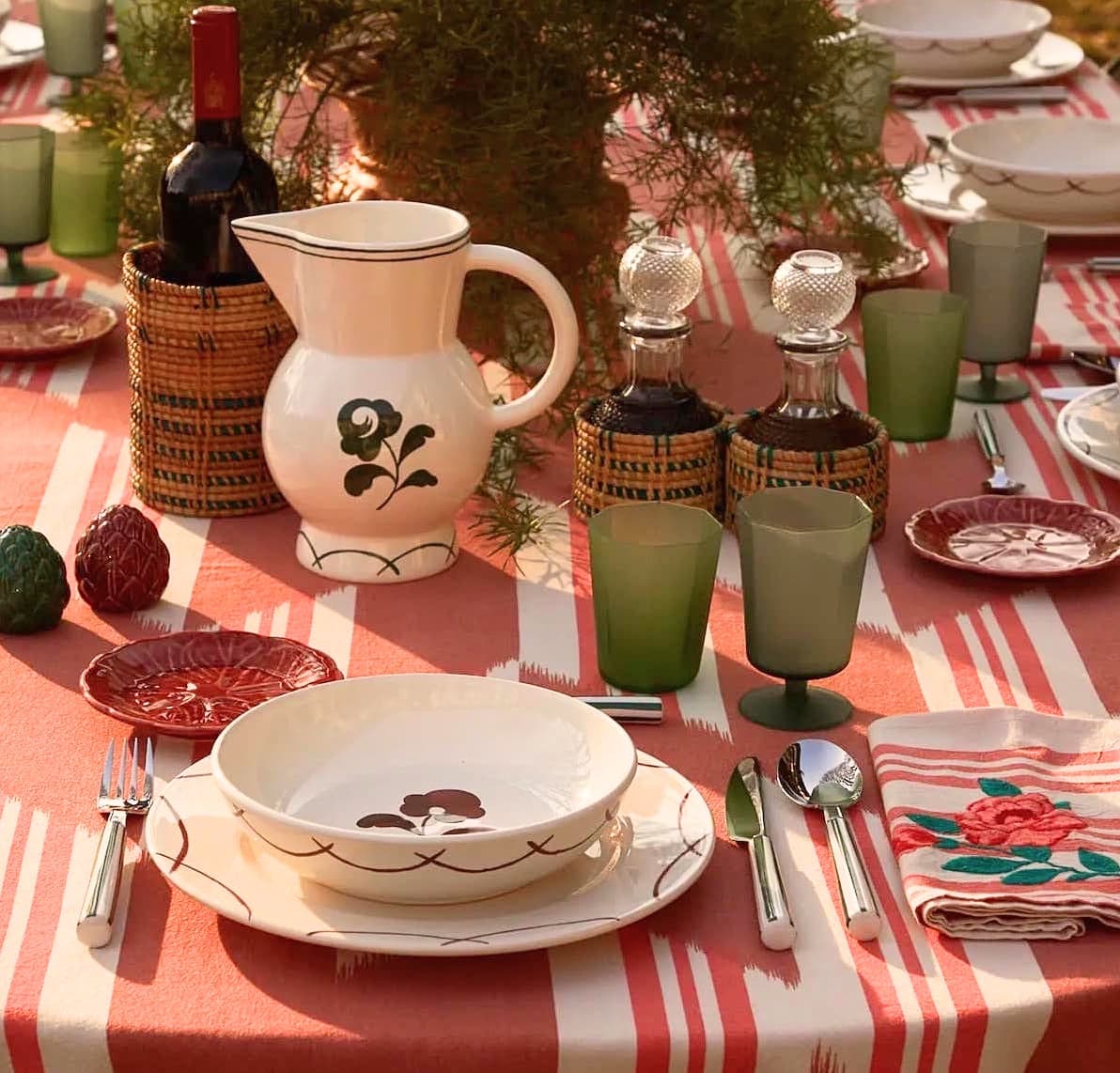 Zara Home x Cabana: Νέα dining συλλογή με μοτίβα, κεντητά details και χρώμα