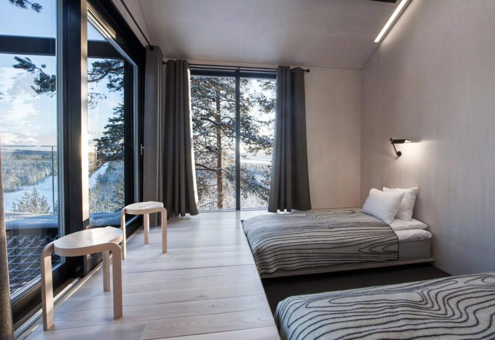 Τhe 7th Room