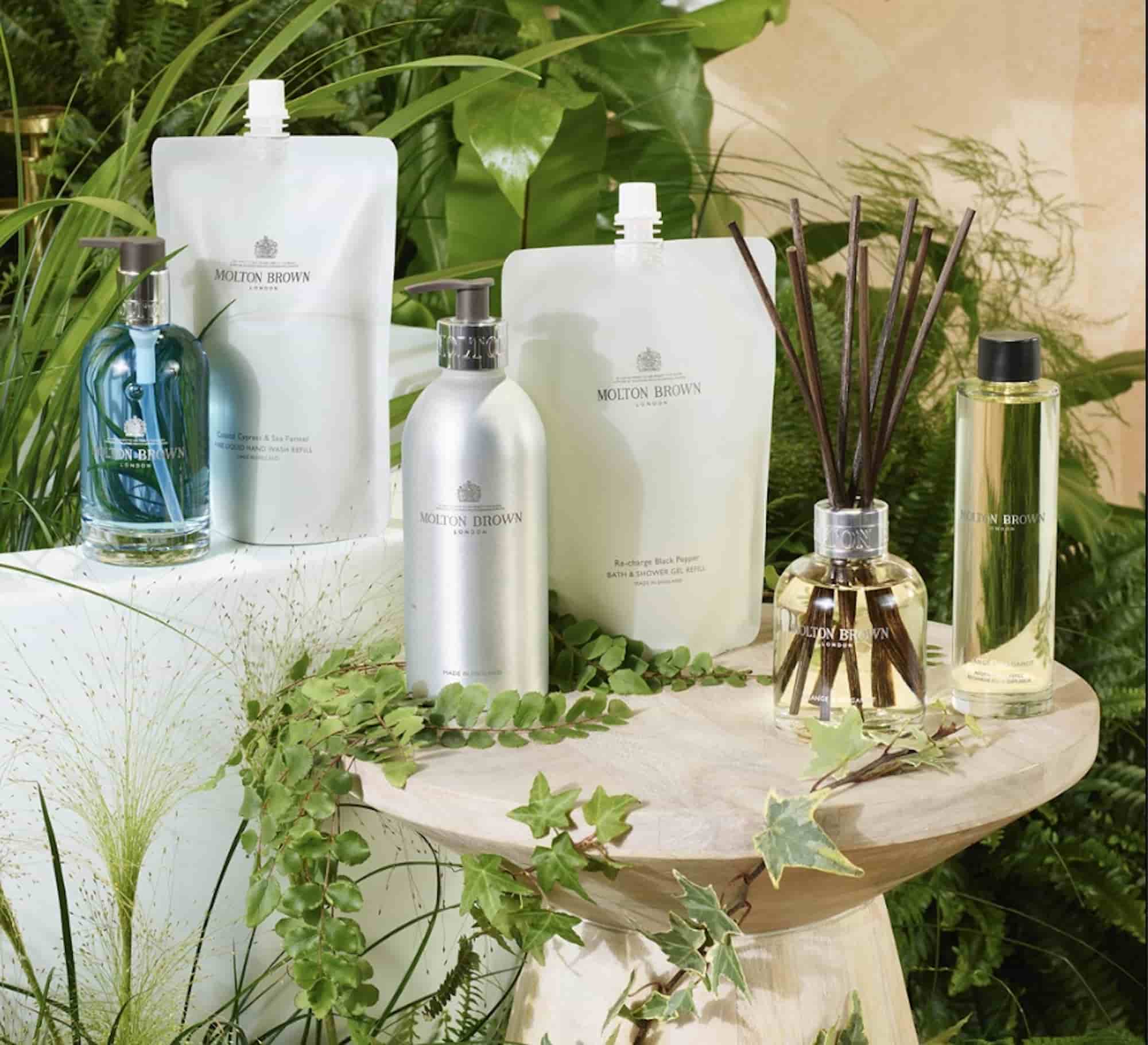 Molton Brown Bath & Shower Gel, νέες επαναγεμιζόμενες συσκευασίες