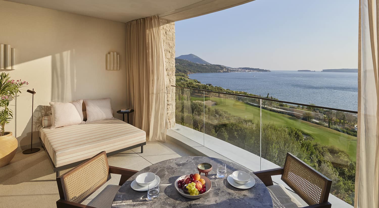 Deluxe Bay view