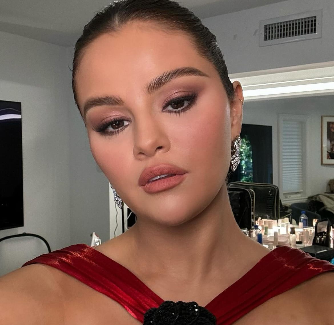 Selena Gomez, makeup: Melissa Murdick