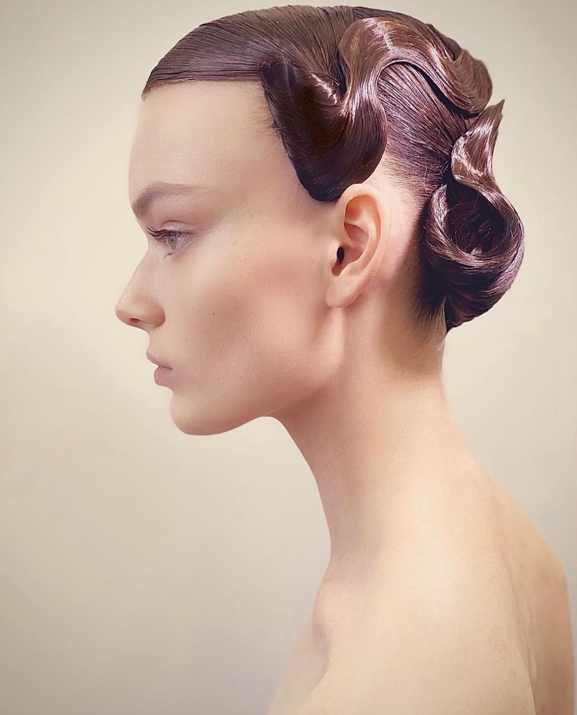 Prada fw24, hair: Guido Palau