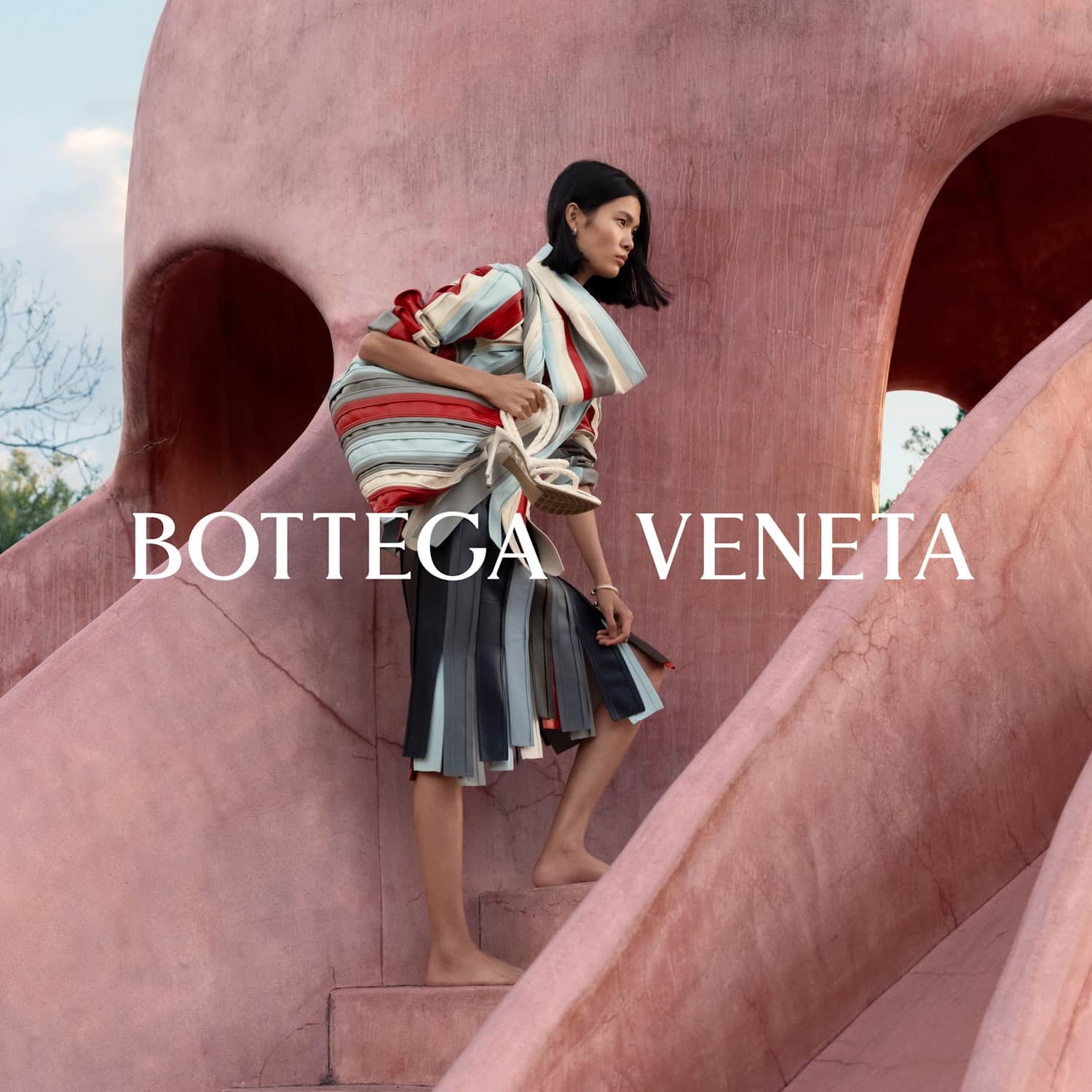 Bottega Veneta ss24,  photo: Alec Soth.
Hair: Duffy.
Makeup: Hiromi Ueda