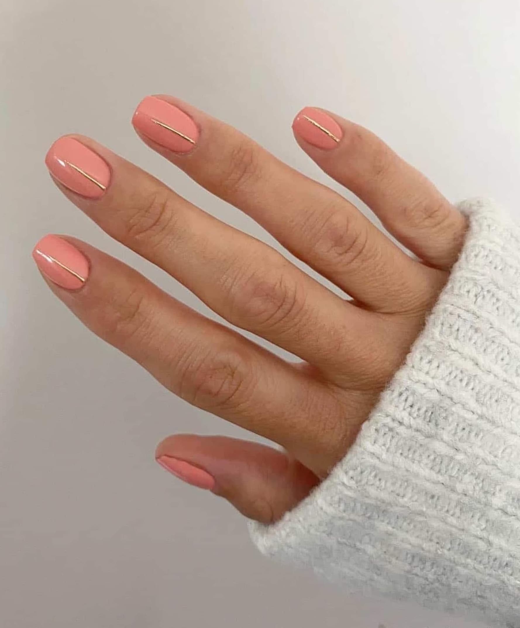 Glow Beauty Bath Nails