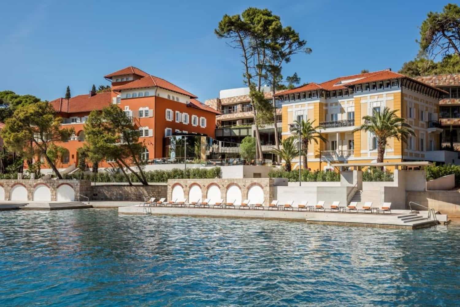 Boutique Hotel Alhambra & Villa Augusta, Λόζιντζ
