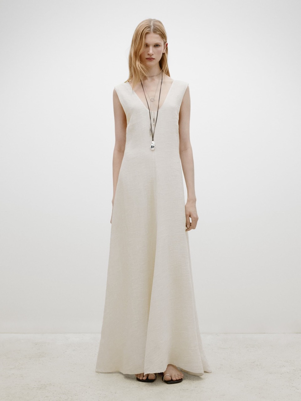 ΜΑSSIMO DUTTI, 119.00 € AΠΟ 199.00 €
