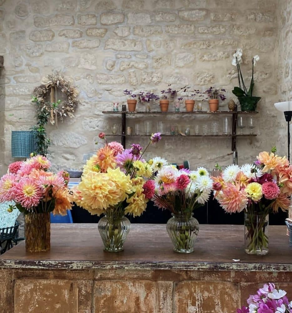 Cordelia Coffee Flower Shop: Mποέμ παριζιάνικο καφέ με άρωμα Dior 6 Cordelia Coffee Flower Shop: Mποέμ παριζιάνικο καφενείο με άρωμα Dior