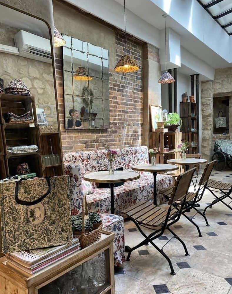 Cordelia Coffee Flower Shop: Mποέμ παριζιάνικο καφέ με άρωμα Dior 2 Cordelia Coffee Flower Shop: Mποέμ παριζιάνικο καφενείο με άρωμα Dior
