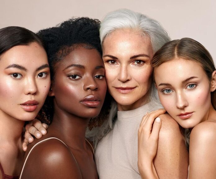 Μαρία Καλλιμασιά: Age Filter Free