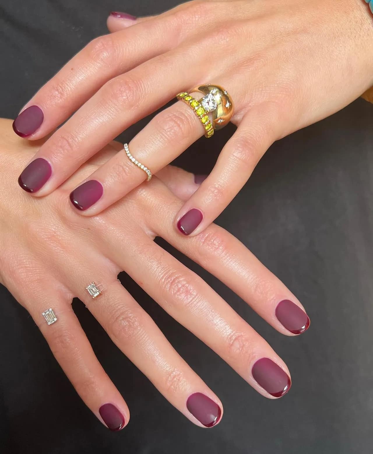 Iram Shelton nails