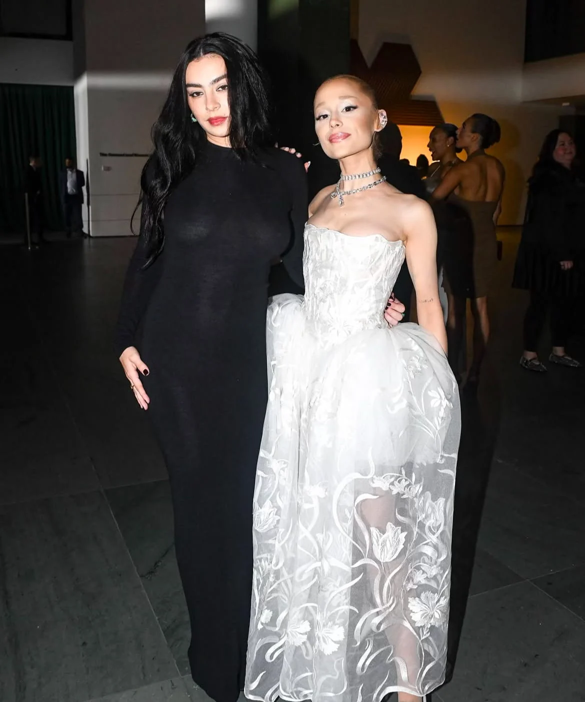 Charli XCX, Ariana Grande