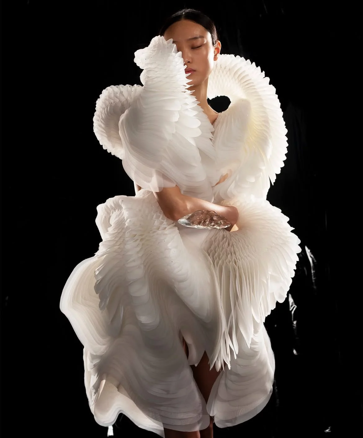 Δημιουργία της Iris Van Heparin για την έκθεση "Sculpting the senses" που ξεκίνησε τον Νοέμβριο του 2023