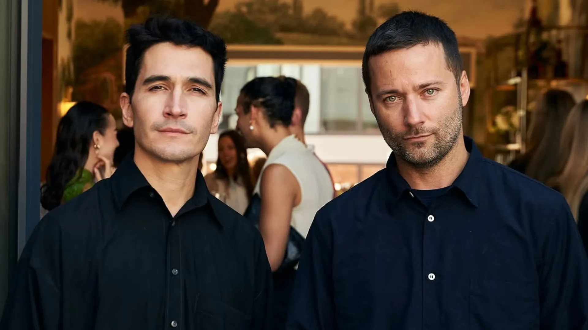 Οι ιδρυτές του οίκου Proenza Schouler, Jack McCollough και Lazaro Hernandez παίρνουν μεταγραφή για τον οίκο Loewe.