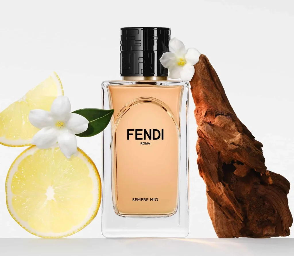 Jil Sander, Brunello Cucinelli & Fendi: 3 oλοκαίνουργιες αρωματικές αφηγήσεις 11 Jil Sander, Brunello Cucinelli & Fendi: 3 oλοκαίνουργιες αρωματικές αφηγήσεις