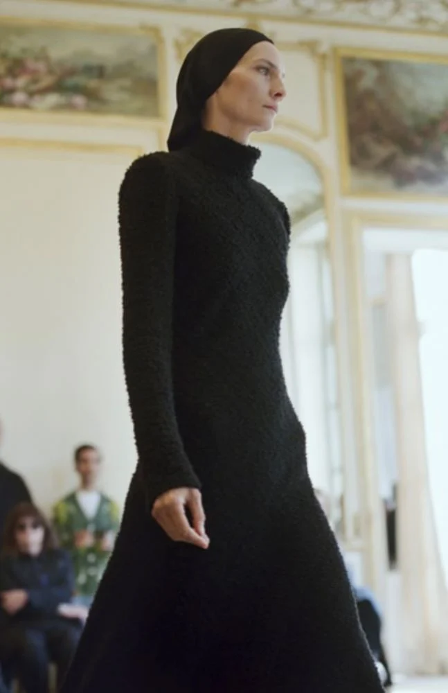 The Row fw25: Η εξέλιξη του "αθόρυβου" chic 7 The Row fw25