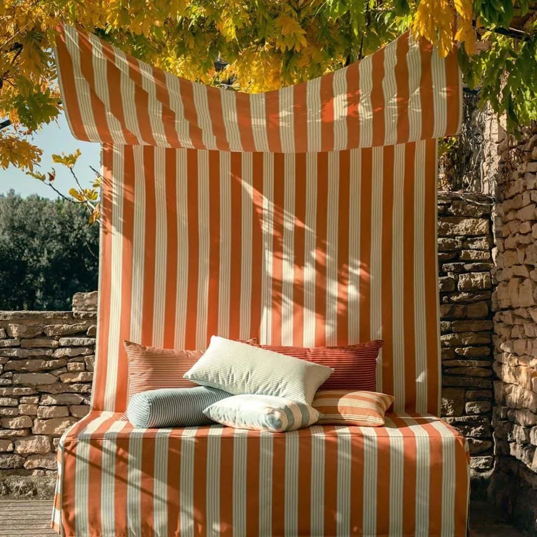 Υφασµα εξωτερικού χώρου "Bellagio", της εταιρείας Pierre Frey, willyfabrics.com.