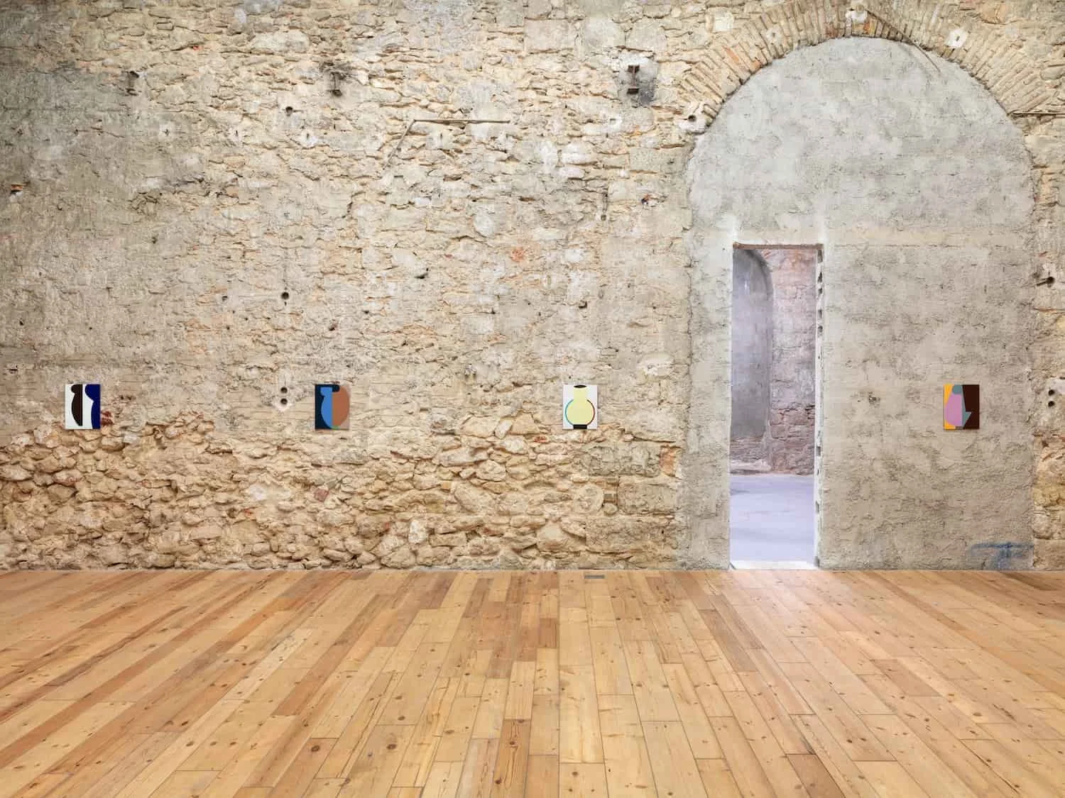 Άποψη Εγκατάστασης, Ulrike Müller "Εκτός Εαυτού" , Sylvia Kouvali, Πειραιάς, 2025.