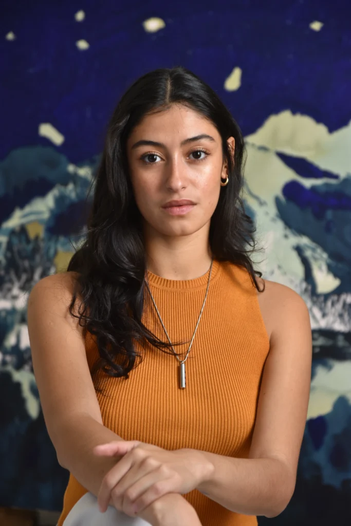 Ximena Maldonado Sánchez "Cardón, carmín y ola" στην Bernier-Eliades 3 Ximena Maldonado Sánchez στην Bernier/Eliades