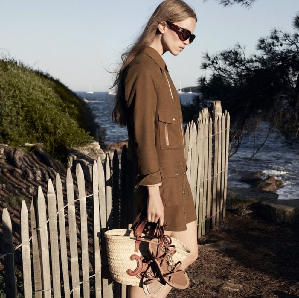 Celine Pre-Fall '25: Περιμένοντας το φθινόπωρο 4 Celine Pre-Fall '25: Περιμένοντας το φθινόπωρο