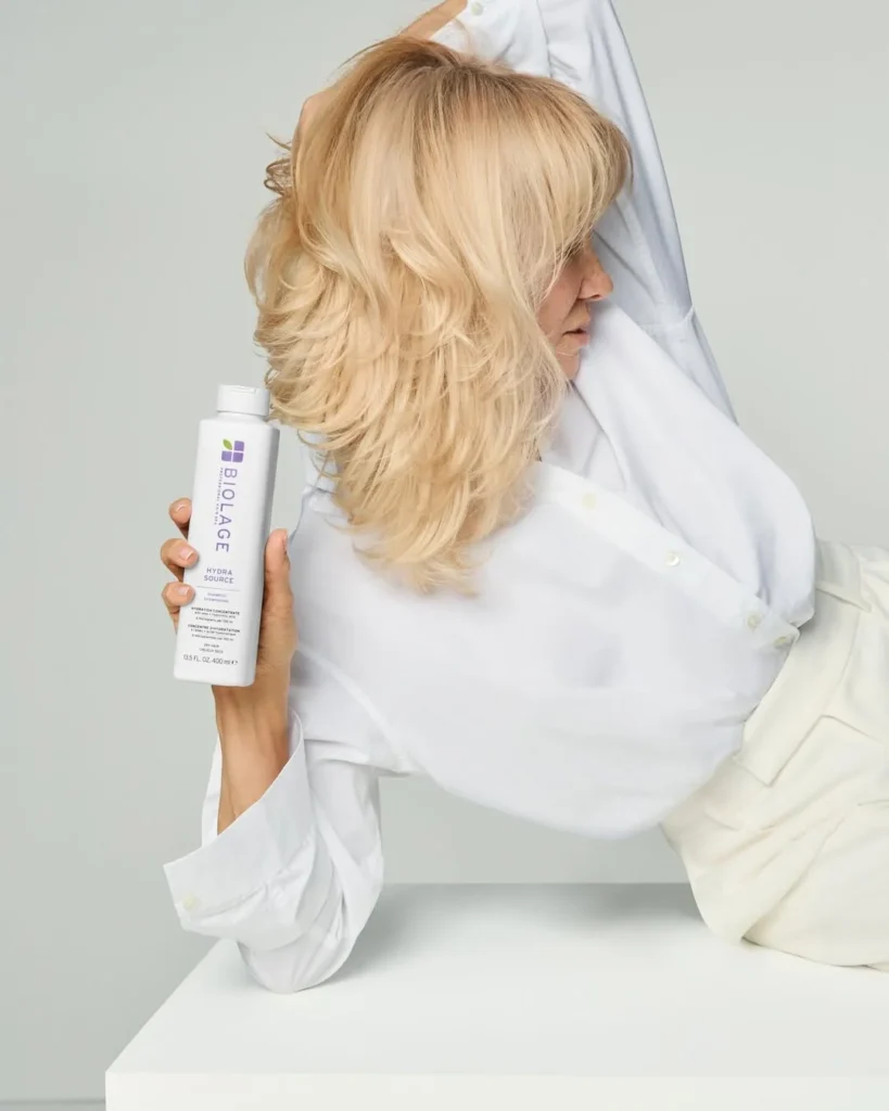 H Pamela Anderson πρωταγωνιστεί στο vegan rebranding της Biolage 1 H Pamela Anderson είναι η νέα παγκόσμια πρέσβειρα της Biolage