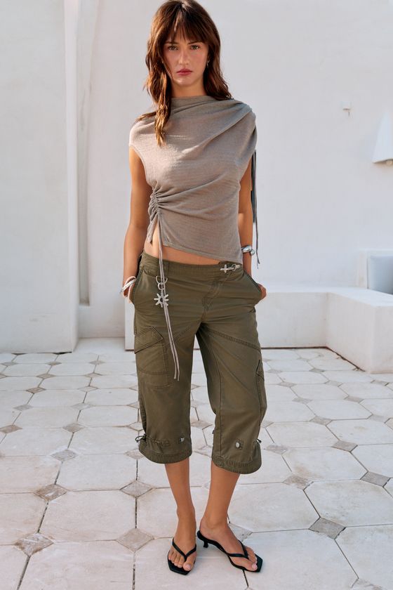 H&M x Mia Regan: Καλοκαιρινή φρεσκάδα με φόντο την Ίμπιζα 3 H&M x Mia Regan: Καλοκαιρινή φρεσκάδα με φόντο την Ίμπιζα