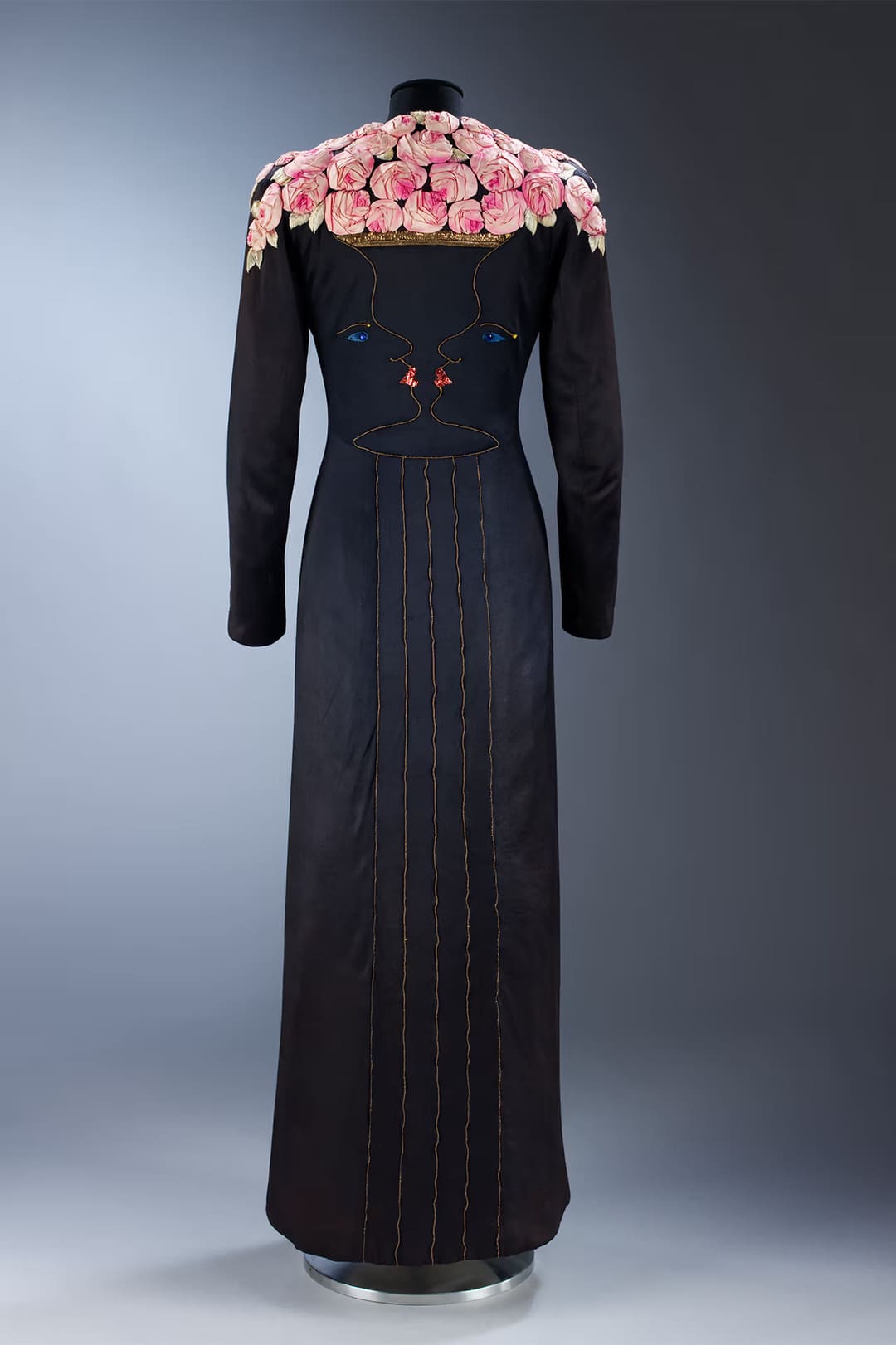 ELSA SCHIAPARELLI, JEAN COCTEAU & LESAGE, 1937
Courtesy of VICTORIA AND ALBERT MUSEUM