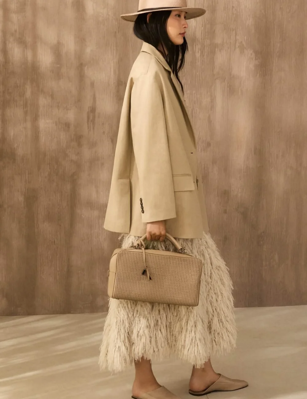 Brunello Cucinelli ss26: Η φιλοσοφημένη προσέγγιση του λειτουργικού chic