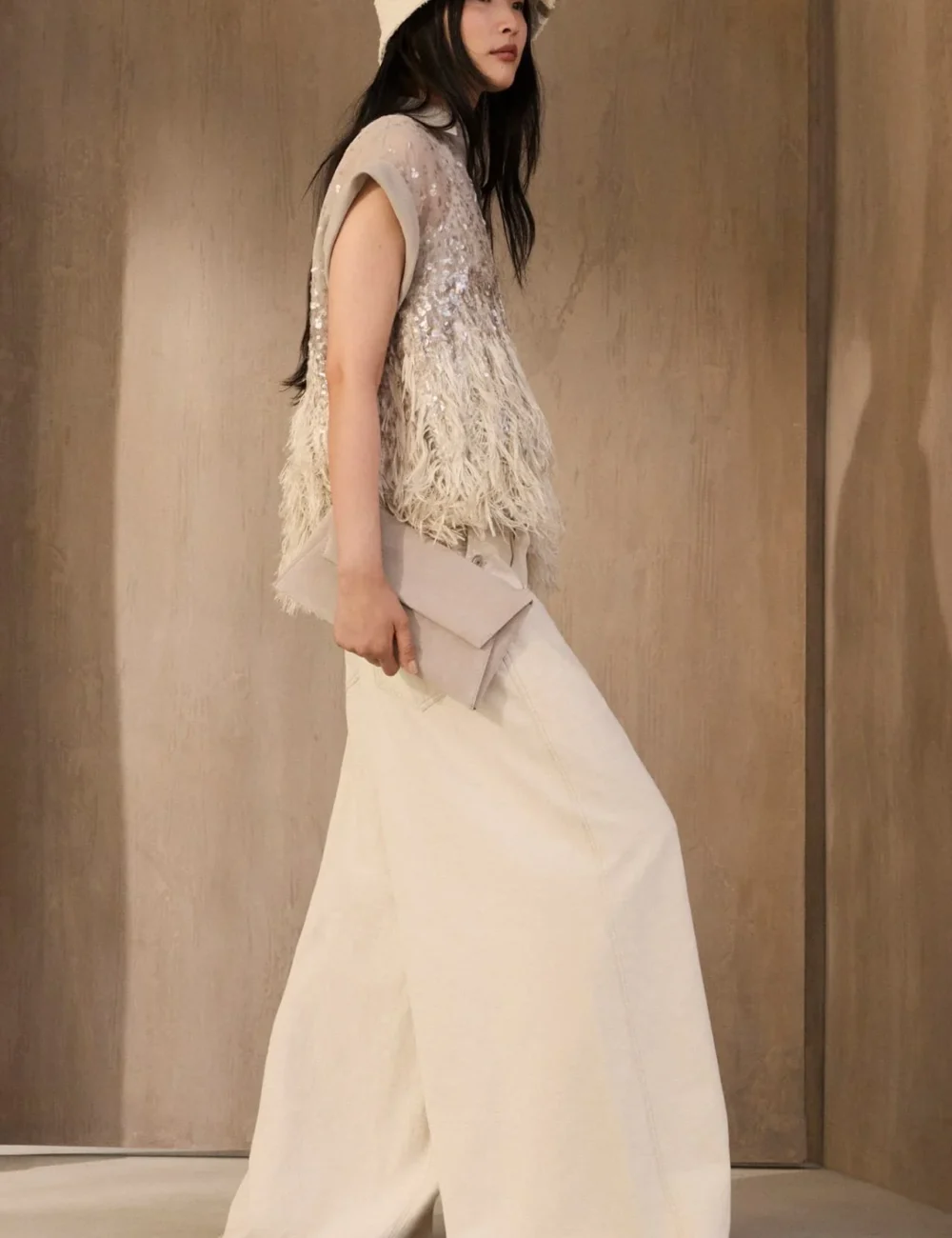 Brunello Cucinelli ss26: Η φιλοσοφημένη προσέγγιση του λειτουργικού chic