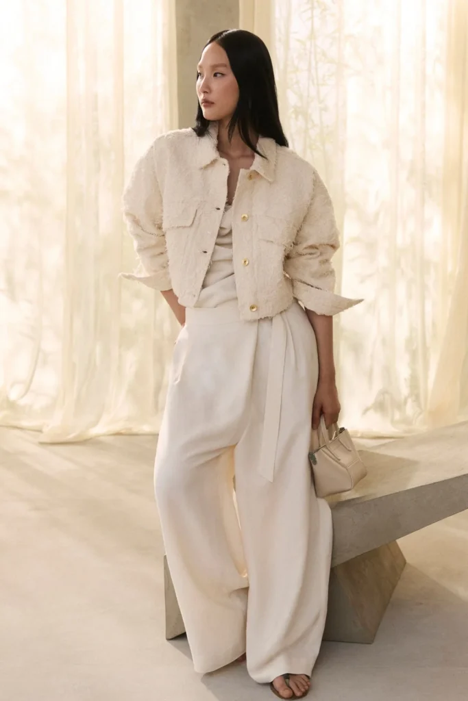 Brunello Cucinelli ss26: Η φιλοσοφημένη προσέγγιση του λειτουργικού chic
