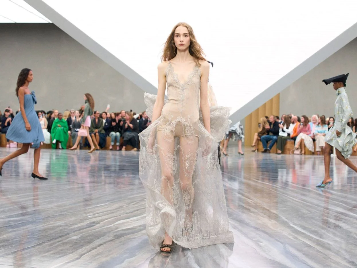 PHOTO ADRIEN DIRAND / DIOR