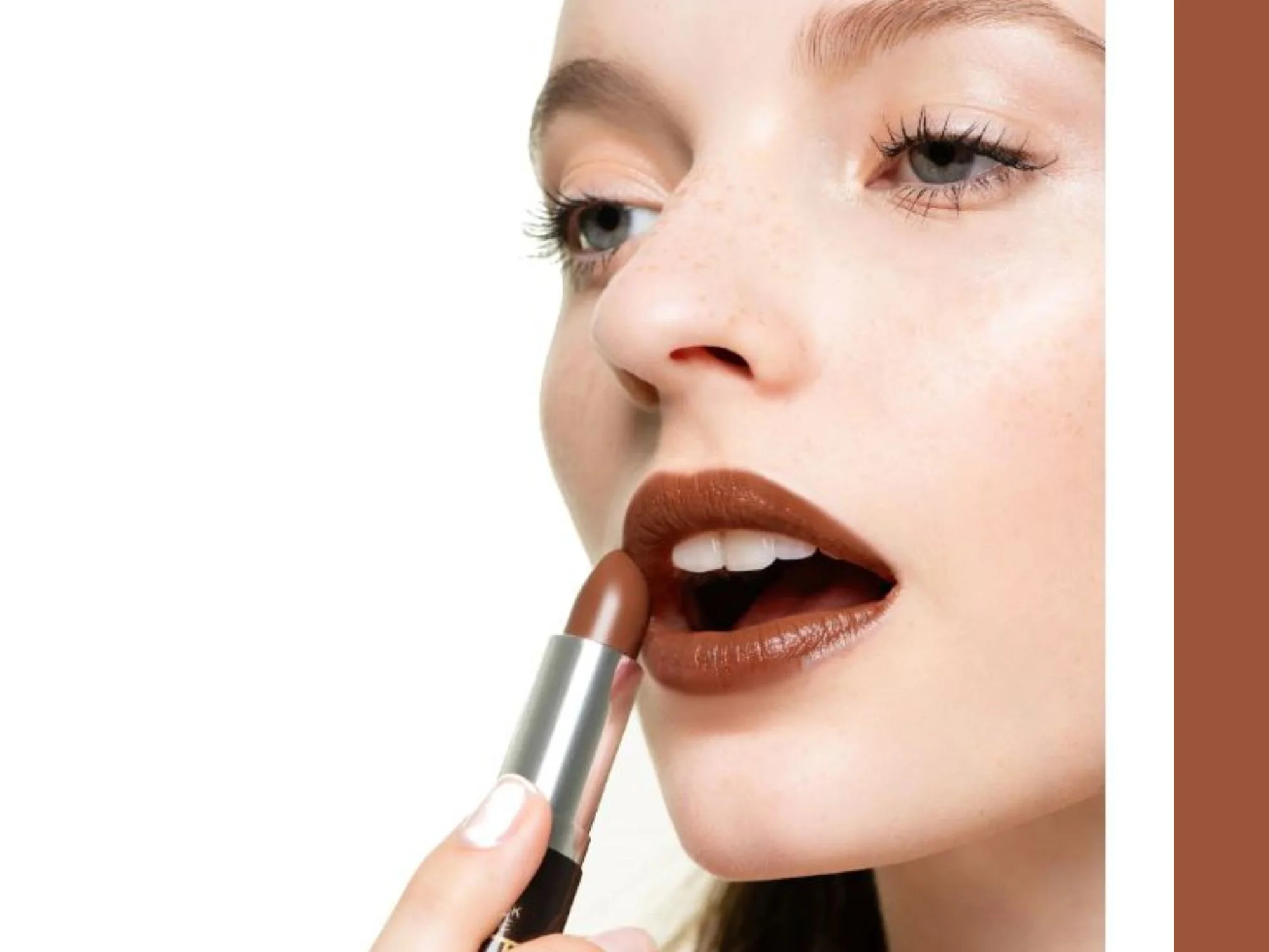 Καφέ lipstick: 11 θερμοί τόνοι ορίζουν τα χείλη του χειμώνα