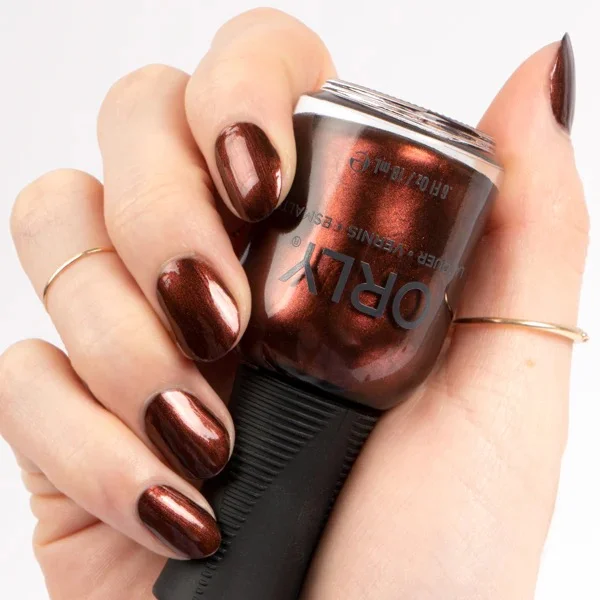 Winter nails ‘25: Νύχια σε 16 αγαπημένες καφέ αποχρώσεις 3 Winter nails ‘25: 16 αγαπημένες καφέ αποχρώσεις για τα νύχια