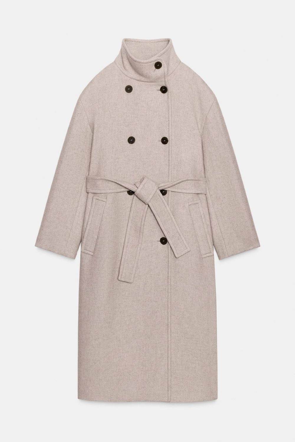 Παλτό oversized από νήματα με μαλλί, ψηλό γιακά και μακρύ μανίκιρυθμιζόμενη ζώνη από το ίδιο ύφασμα με κορδόνια και σταυρωτό κλείσιμο μπροστά με κουμπιά, Zara, 169€